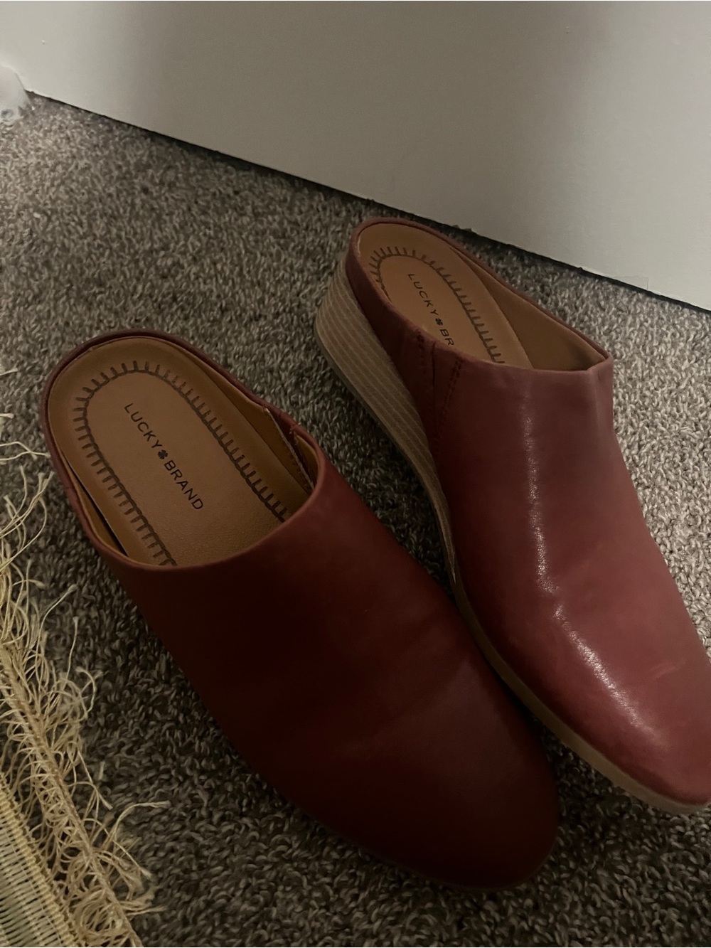 Lucky Brand Burgundy Leather Slip-On Mules